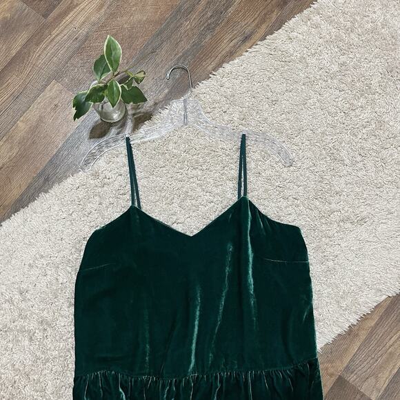 J.crew Size 10 Green Velvet V Neck Ruffle Hem Silk Blend Cami Tank - Picture 2 of 5